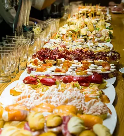 Best Tapas Bars in Barcelona: Local Secrets & Top Spots