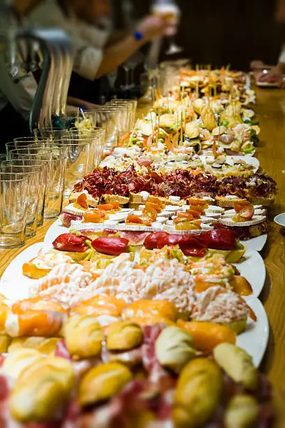 Best Tapas Bars in Barcelona: Local Secrets & Top Spots