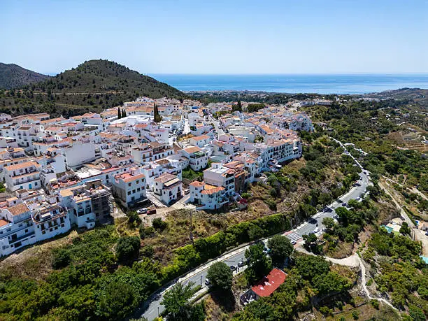 How to Get to Cadaqués from Barcelona: The Ultimate Coastal Travel Guide